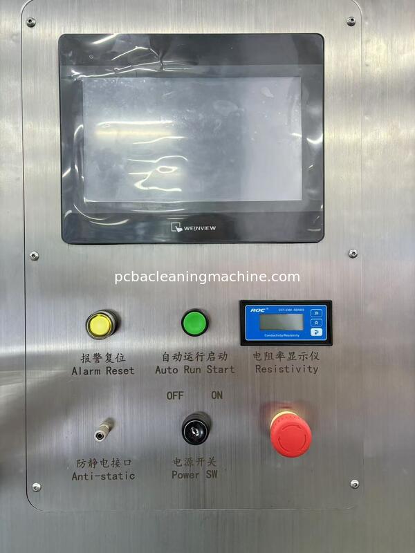 화학 청소제를 사용하여 PCBA에 얼룩을 제거하십시오 SME-5600T 주요 응용 프로그램 자동차 전자제품 PCBA 군사 PCBA 항공우주 PCBA 통신 PCBA 의료 장치 PCBA 디지털 미터 PCBA 기계 Featu